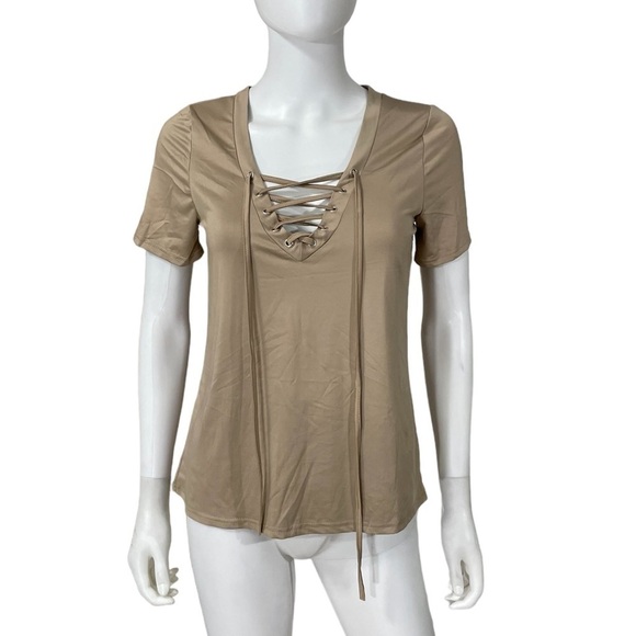 Beige V Neck Lace Up Short Sleeve Top
New - Picture 2 of 6